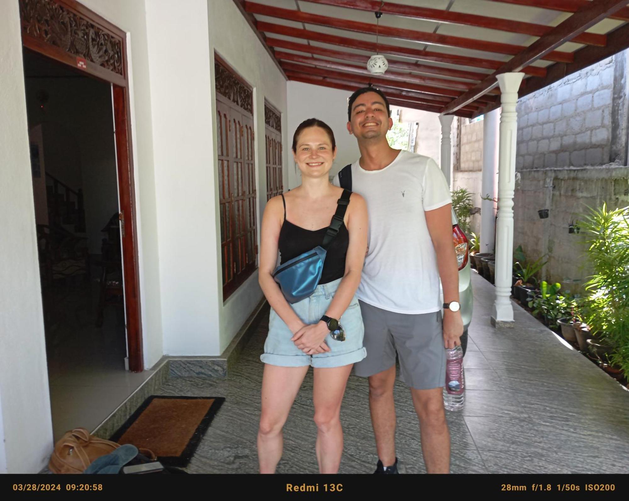 Southern Beach Surf Lodge Ahangama Dış mekan fotoğraf